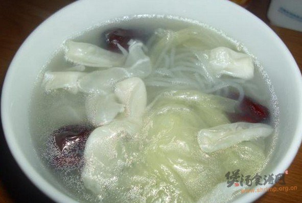 鱼泡粉丝汤的做法