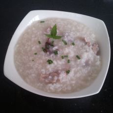 鸡肾瘦肉粥的做法