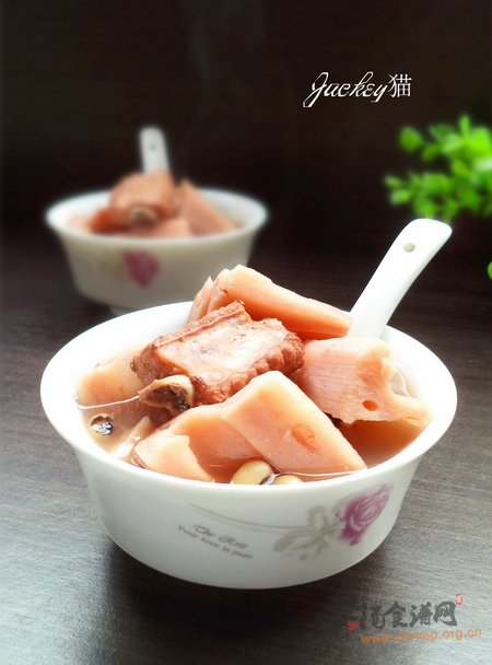 (图解)莲藕排骨汤的做法