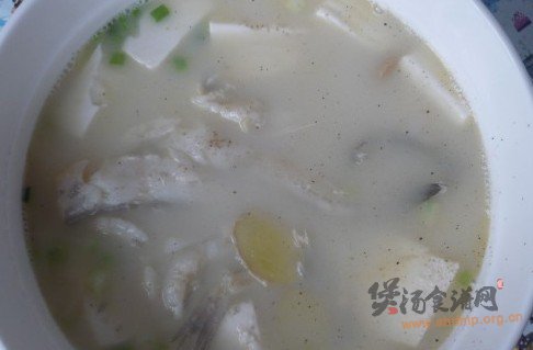 龙头鱼豆腐汤的做法