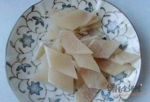 白果美肤汤的做法