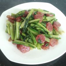 腊肠炒苦麦菜的做法