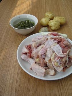 青花椒炖童子鸡的做法