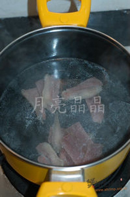 火腿蚕豆冬瓜汤的做法