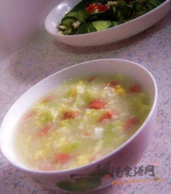 火腿鸡蛋蔬菜粥的做法