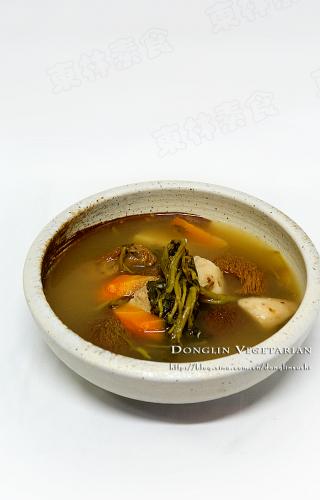 西洋菜芋艿煲猴头菇的做法