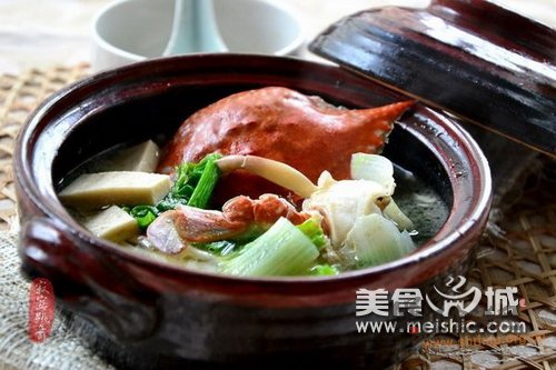 螃蟹白菜炖豆腐的做法