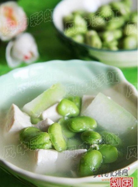 蚕豆冬瓜豆腐汤的做法