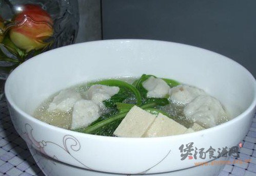 鱼丸冻豆腐汤的做法