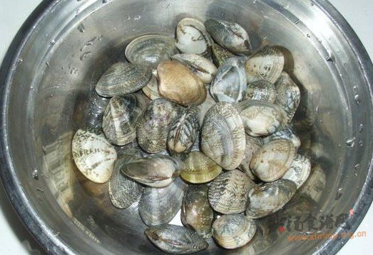 咸菜豆腐贝汤的做法