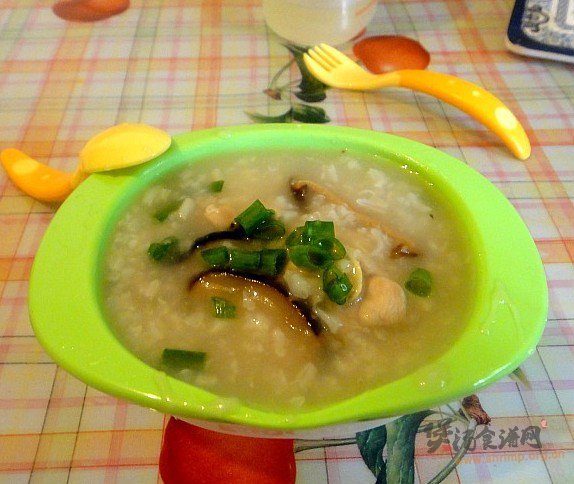 冬菇滑鸡粥的做法