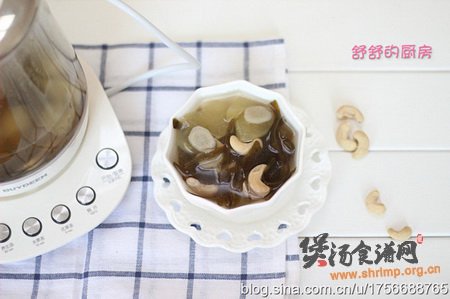 牛蒡腰果汤的做法