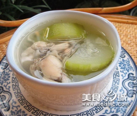 瑶柱节瓜田鸡汤的做法