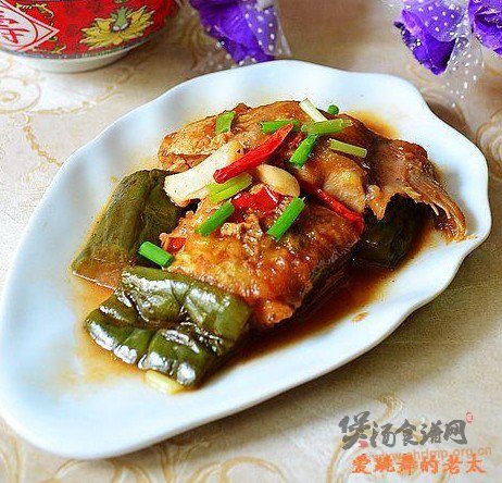 鲨鱼茄子砂锅煲的做法