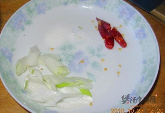 香浓的蘑菇肉丝汤的做法