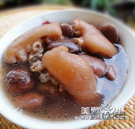 花豆猪手汤的做法