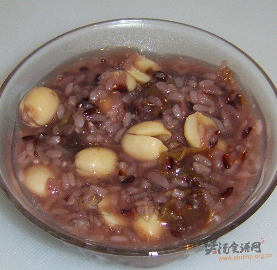 桂圆莲子蜜糯粥的做法