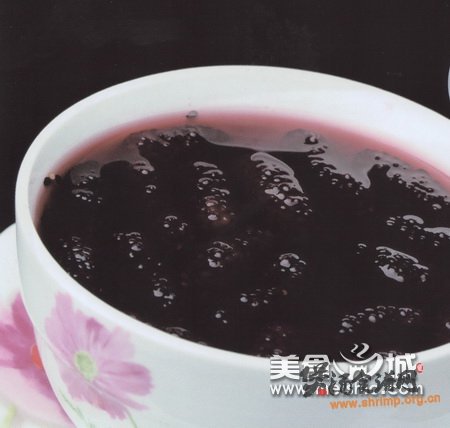 桑葚黑芝麻糖水的做法