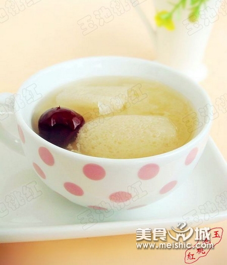 竹荪红枣银耳汤的做法