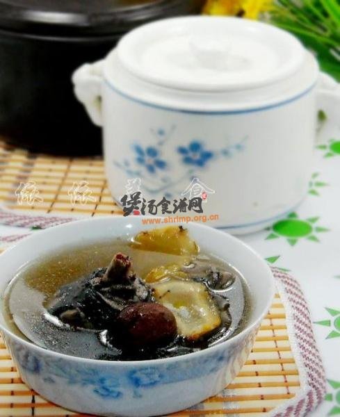 花旗参炖乌鸡汤的做法