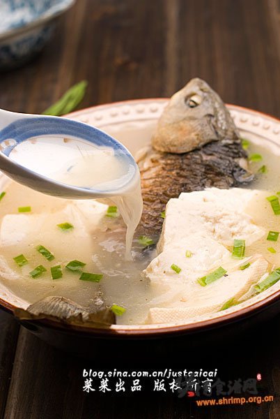 (1)鲫鱼豆腐汤的做法