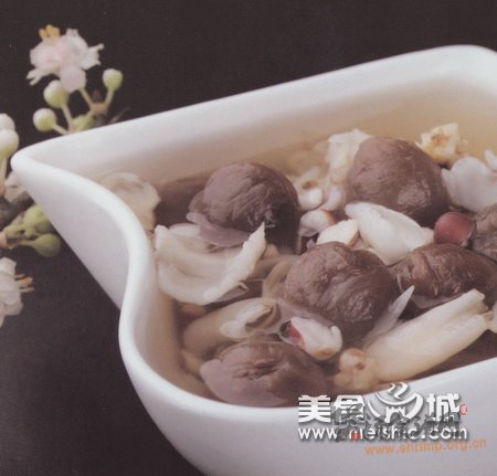 桂百芡实糖水的做法
