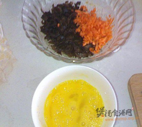 木耳鸡蛋汤的做法