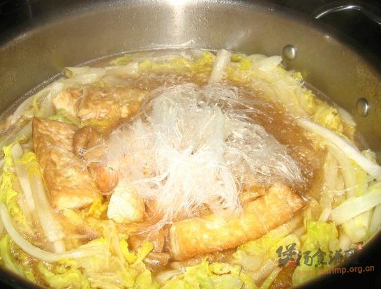 粉丝白菜豆腐煲的做法