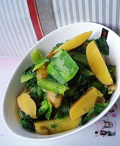小白菜炖土豆的做法