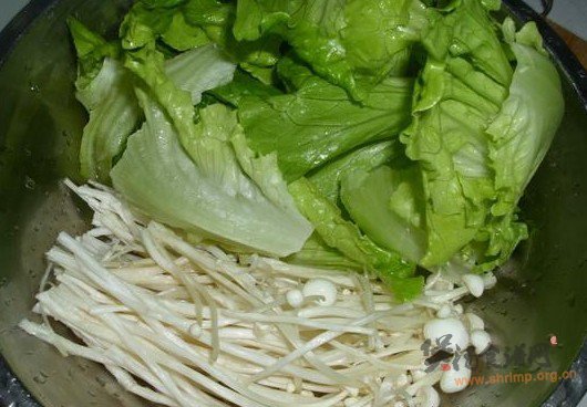 鸭肉莲藕粥的做法