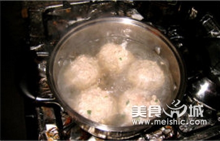清水鲜藕狮子头的做法