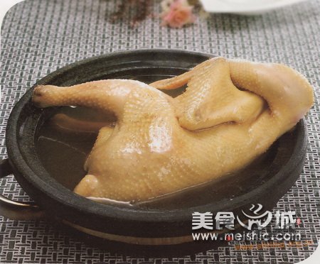 何首乌煲鸡汤的做法