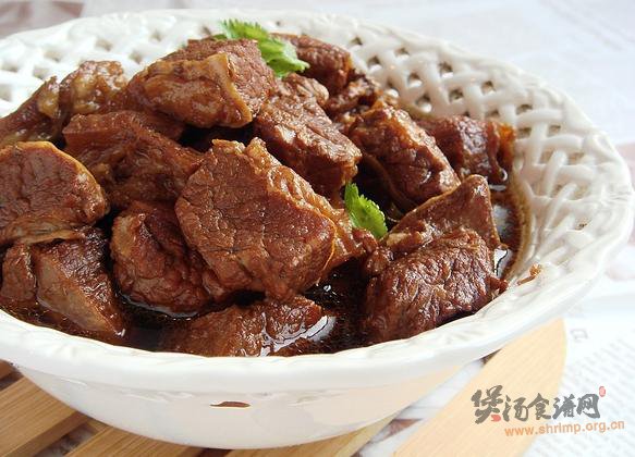 巧炖牛肉的做法