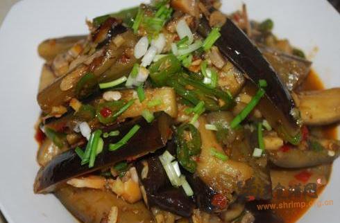 茄子菌笋煲的做法