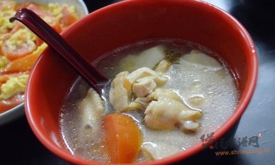 蕃茄薯仔鸡汤的做法