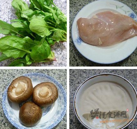香菇鸡肉丸菠菜汤的做法