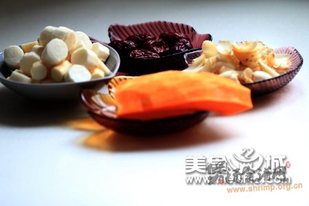 山药红枣南瓜糖水的做法