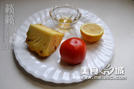 菠萝西红柿鲜汁的做法