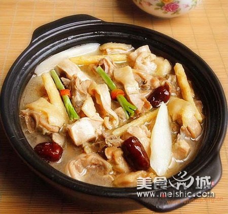 沙参淮山浸滑鸡的做法