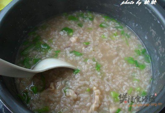 鲜鱿粥的做法