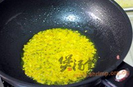 酸汤金针菇肥牛的做法