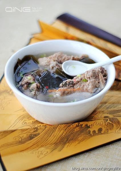 怎样煲排骨海带汤的做法