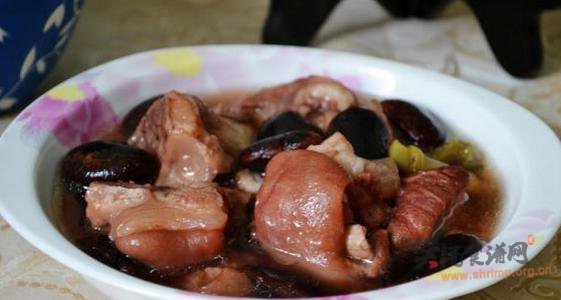花腰豆炖猪蹄的做法