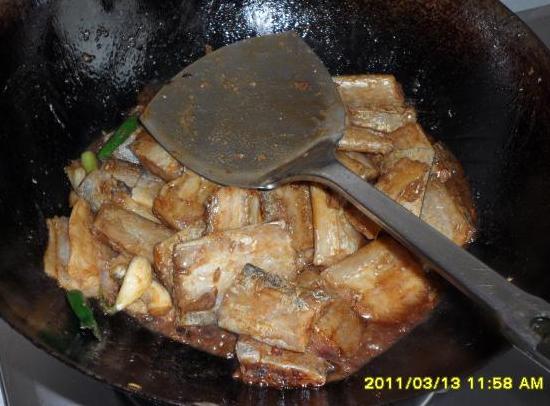 茄子炖带鱼的做法
