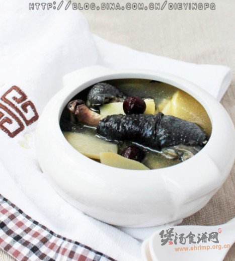 当归春笋乌鸡汤的做法