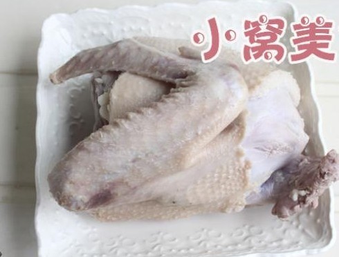 芡实莲子煲老鸭的做法