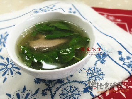 猪肝排骨枸杞菜汤的做法