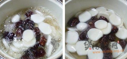 黑枣年糕汤的做法