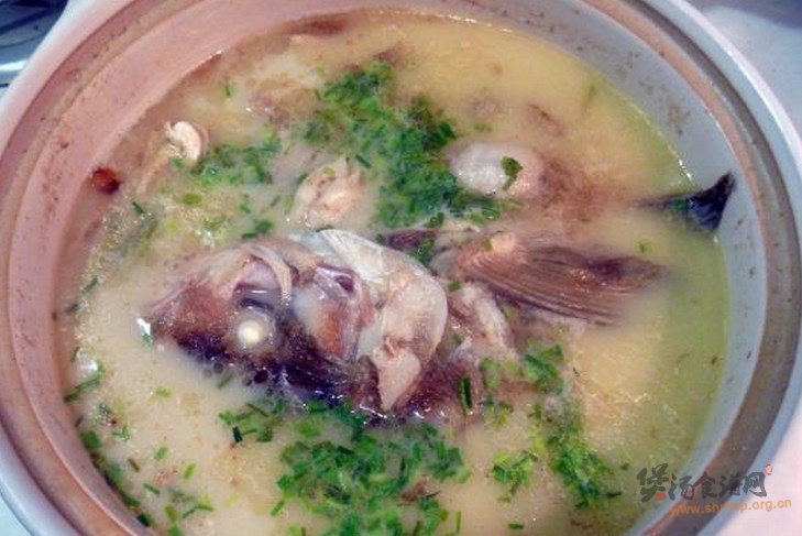 豆浆鱼头汤的做法