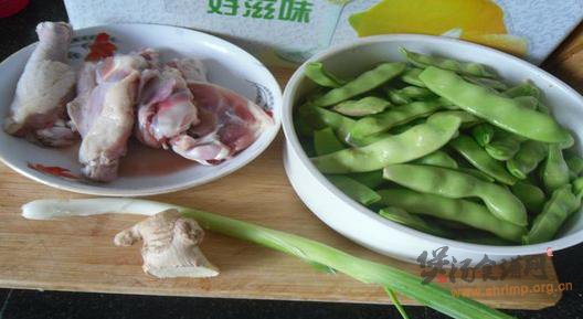 鸭腿炖豆角的做法